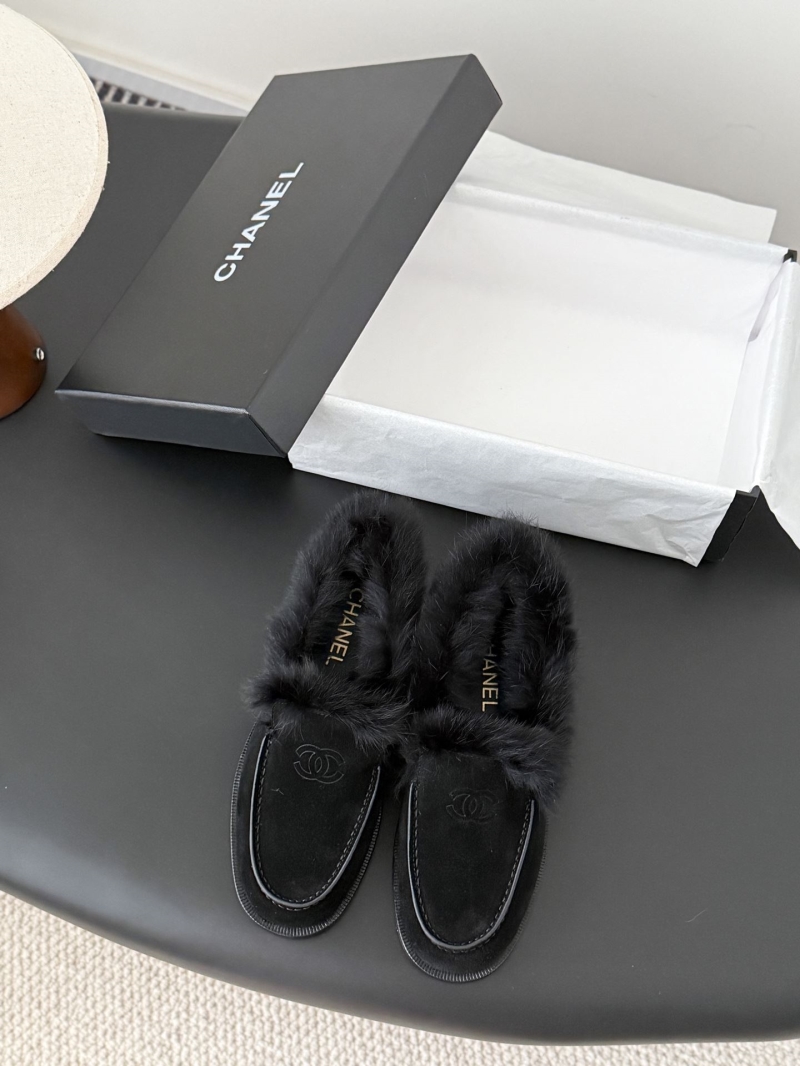 Ch**el loafers